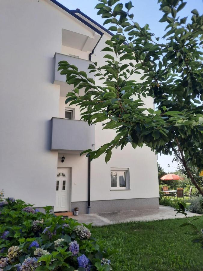 Apartment The View Costabella ริเยกา ภายนอก รูปภาพ