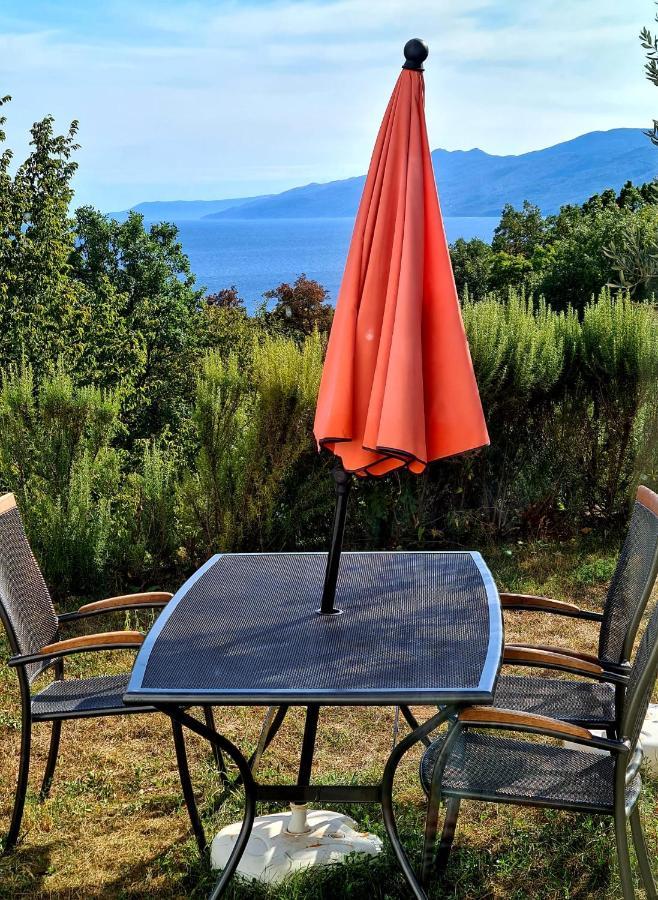Apartment The View Costabella ริเยกา ภายนอก รูปภาพ